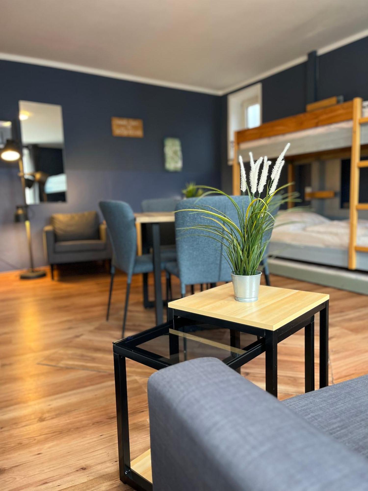 Blue Doors Hostel Ktv Росток Экстерьер фото