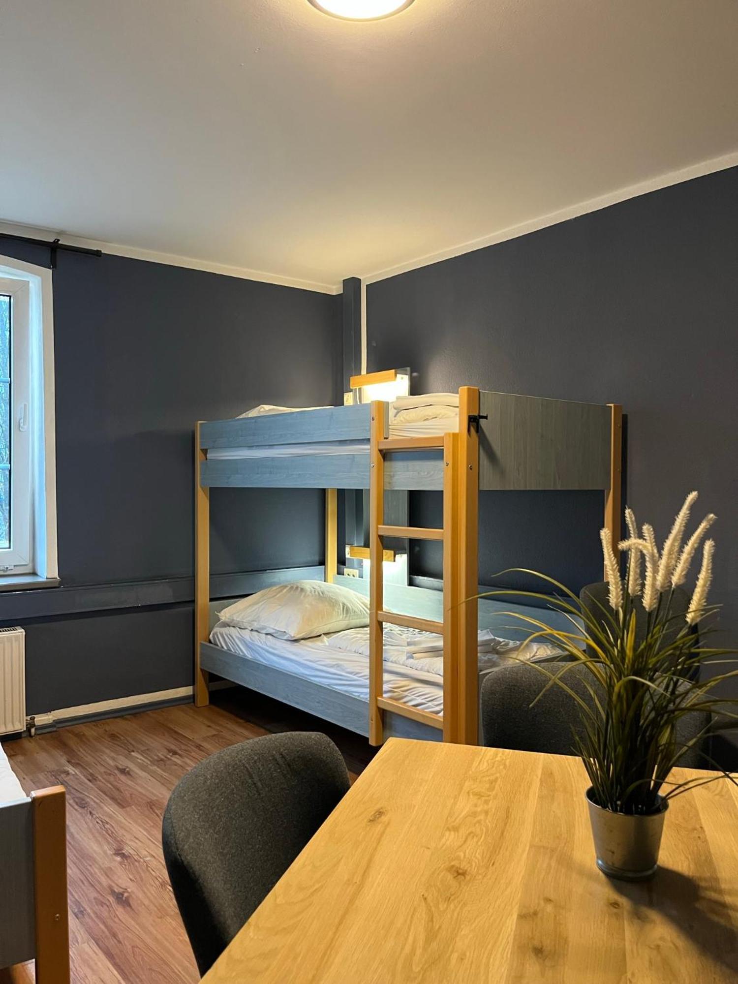 Blue Doors Hostel Ktv Росток Экстерьер фото