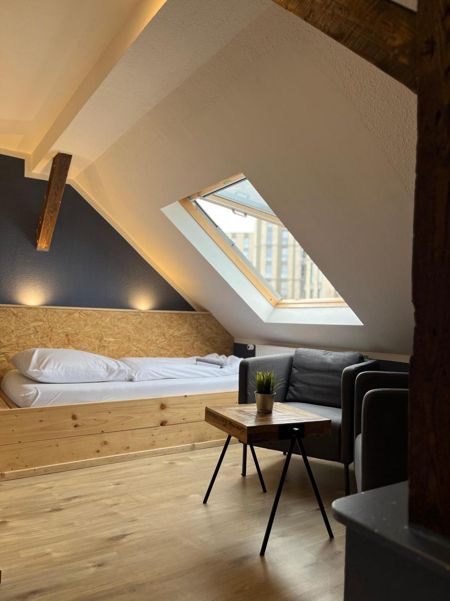 Blue Doors Hostel Ktv Росток Экстерьер фото