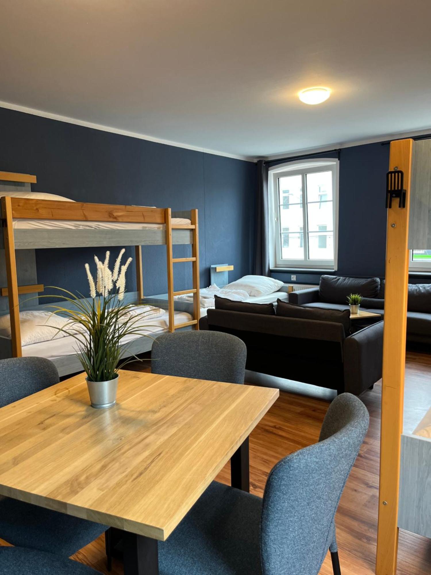 Blue Doors Hostel Ktv Росток Экстерьер фото