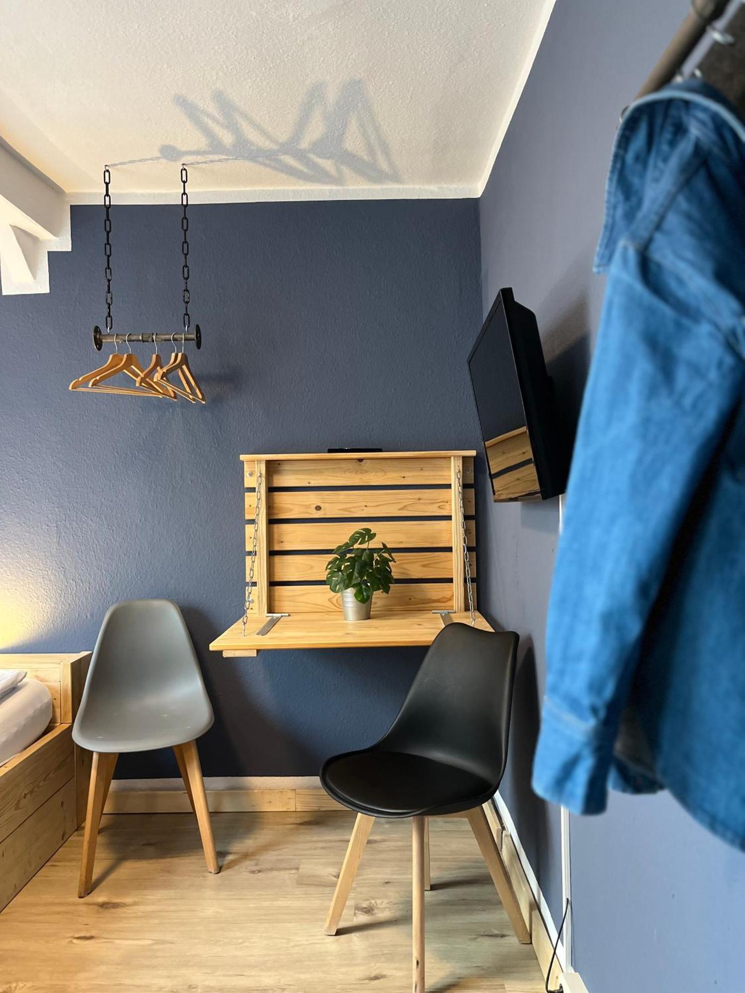 Blue Doors Hostel Ktv Росток Экстерьер фото