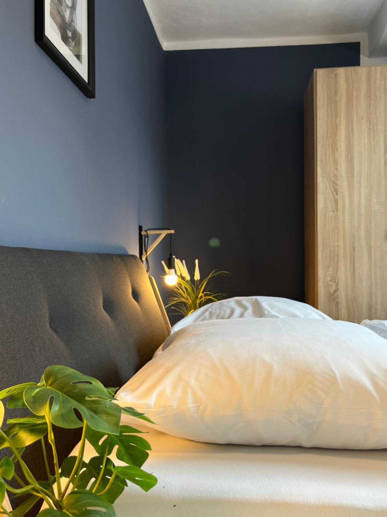 Blue Doors Hostel Ktv Росток Экстерьер фото