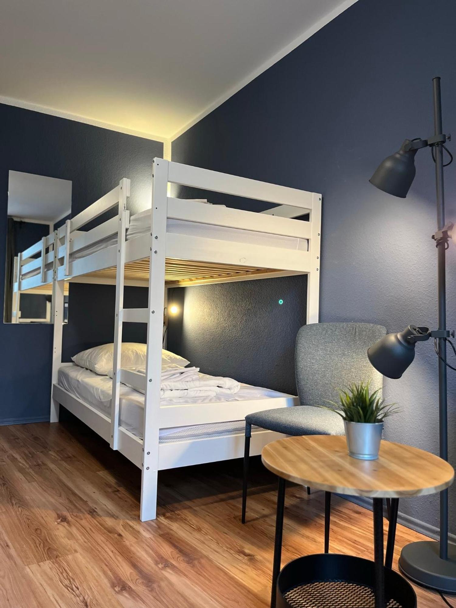 Blue Doors Hostel Ktv Росток Экстерьер фото